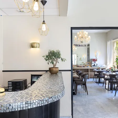 Hotel Locarno