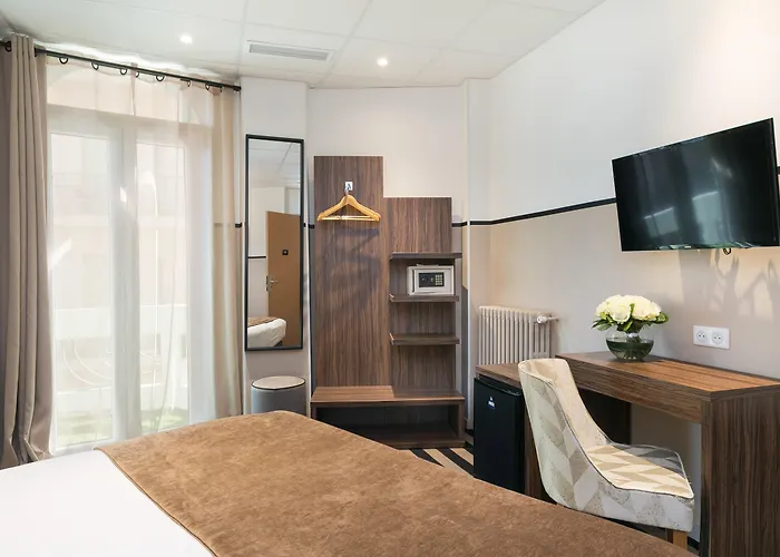 Locarno Hotell 3*