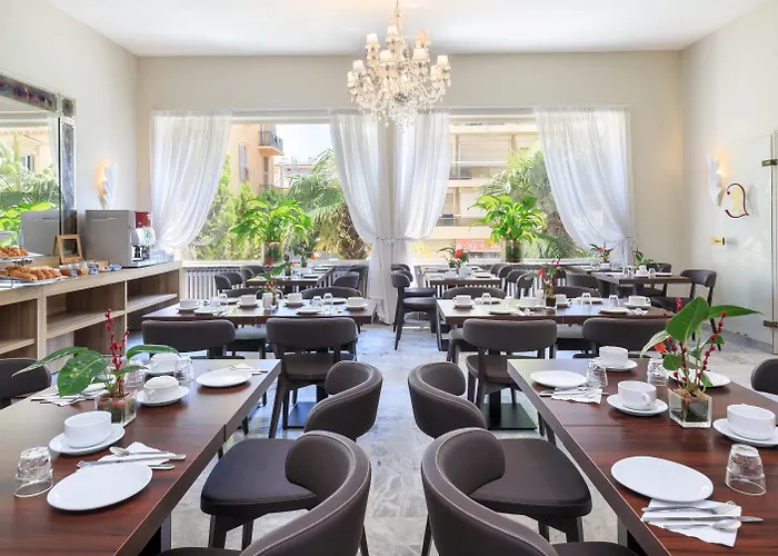 Locarno Hotell 3*