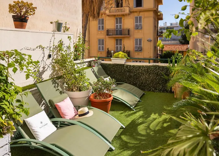 Hotell Locarno 3*